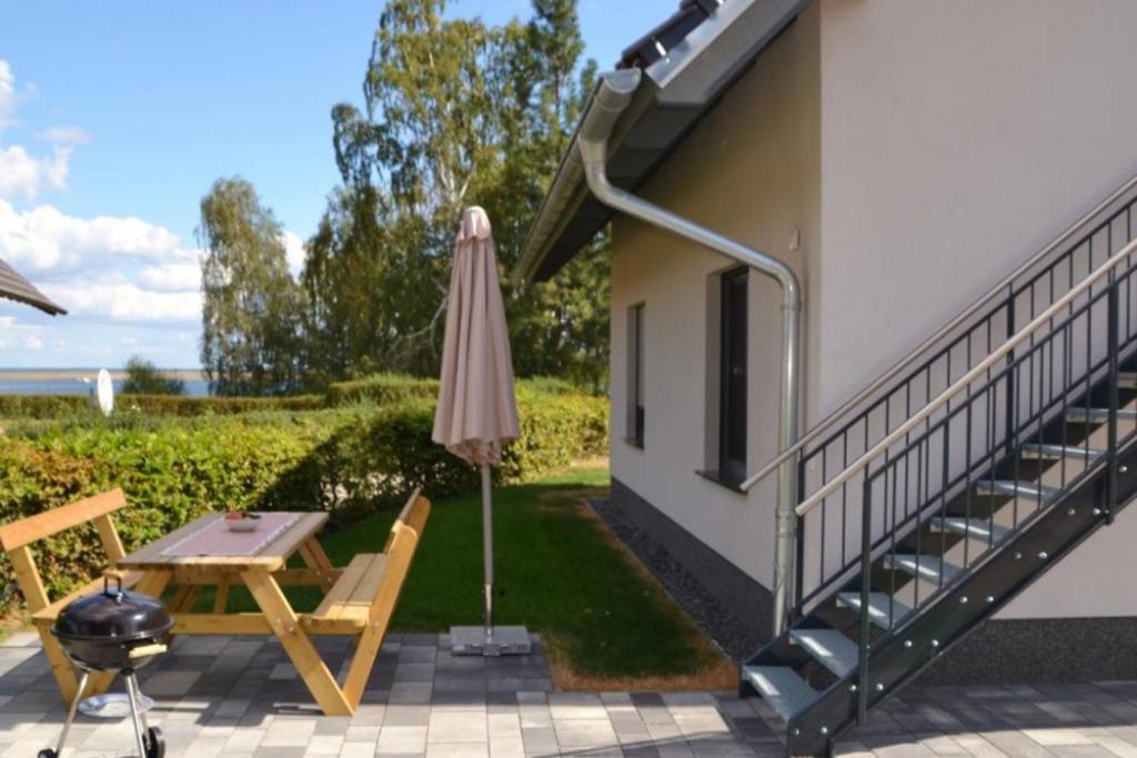 U16 Og - Komfortable Ferienwohnung Mit Kamin, Wlan Und Seeblick Marienfelde Екстериор снимка